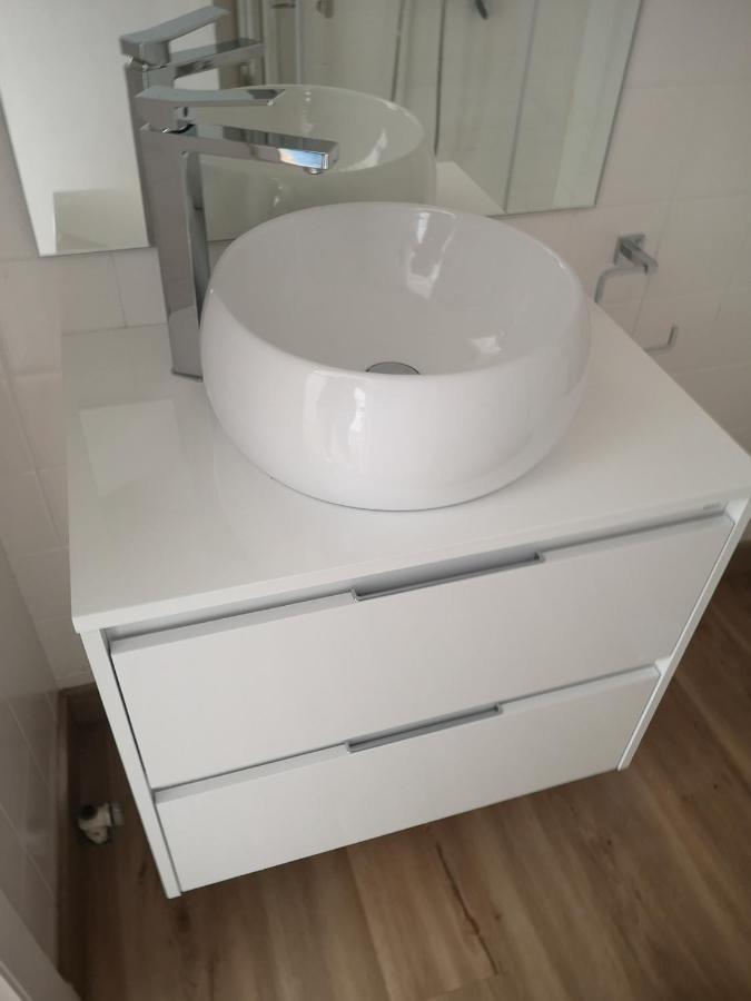 Precioso Apartamento En Primera Linea De Playa Vilagarcia de Arousa Eksteriør billede